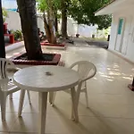 Habitación independiente cerca al aeropuerto 3