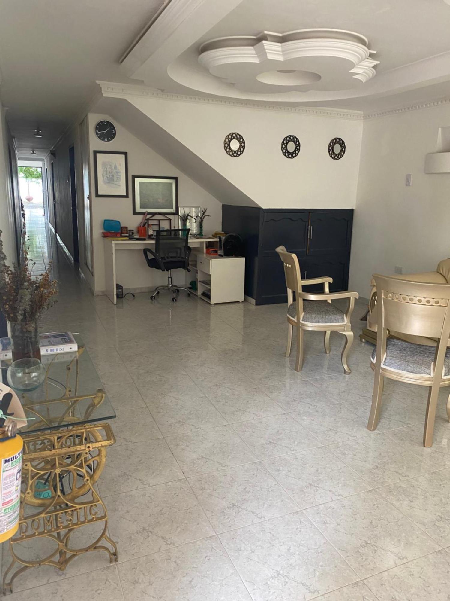 Habitación Independiente Cerca Al Aeropuerto 3 * Cartagena